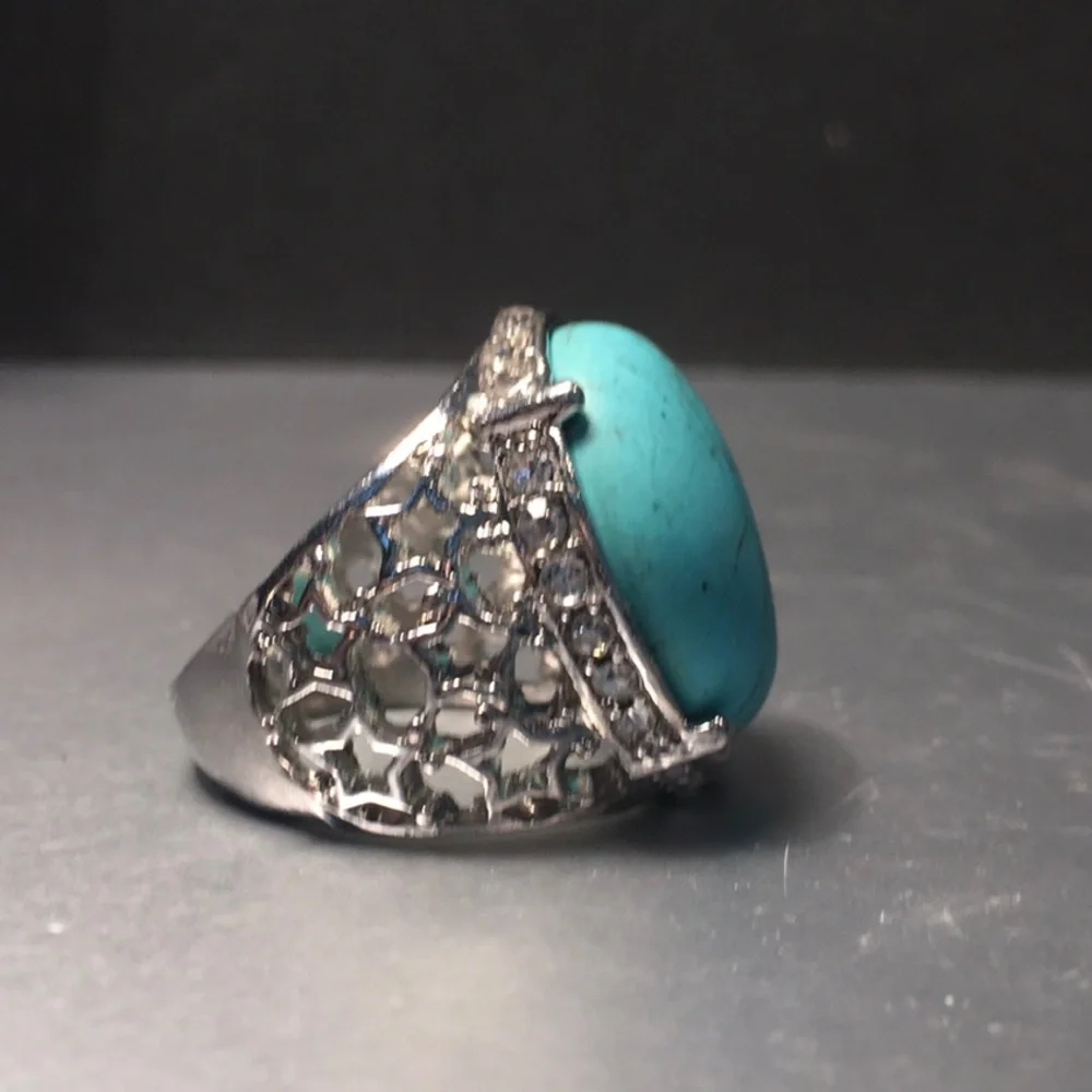 BLING RING-Turquoise/rhinestone/silver tone filagree, prong set, size 8 NWOT - Picture 2 of 12